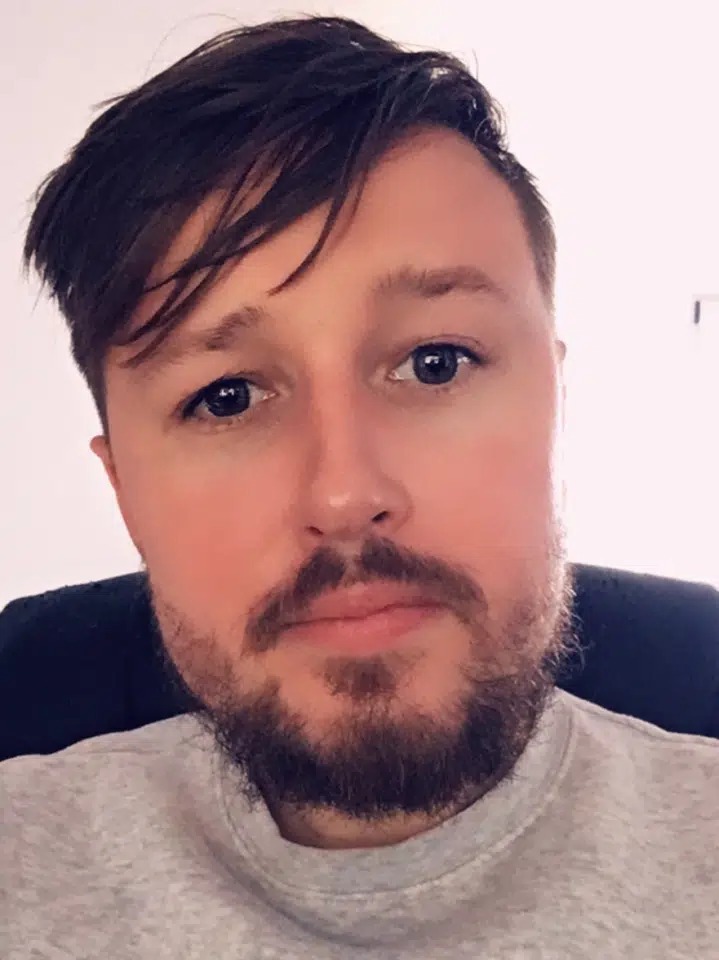 Profilo di Abdelwahid